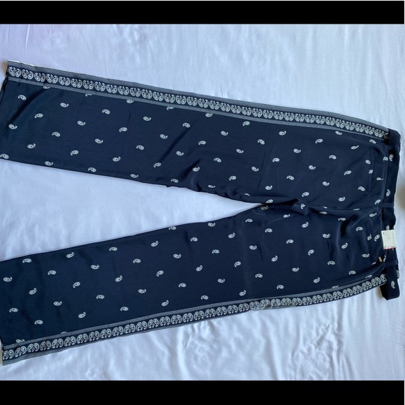 NWT Tommy Hilfiger Pants - Picture 3 of 9